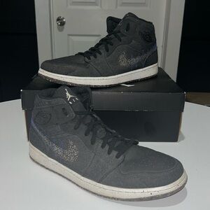 Jordan 1 Mid Crater “Black” Men’s Size 13